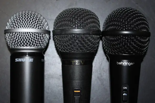 music industry writer